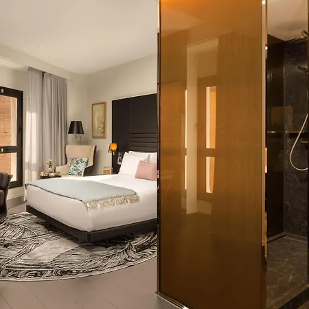 מלון Art'otel Piazza Sallustio, Powered By Radisson 5*